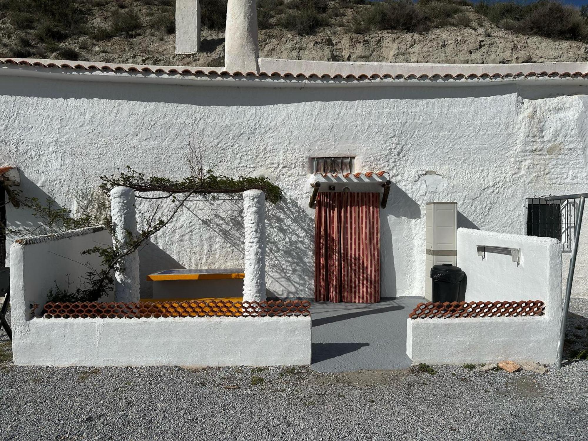 Alojamientos Cuevas Tiana El Aljibete Exterior photo